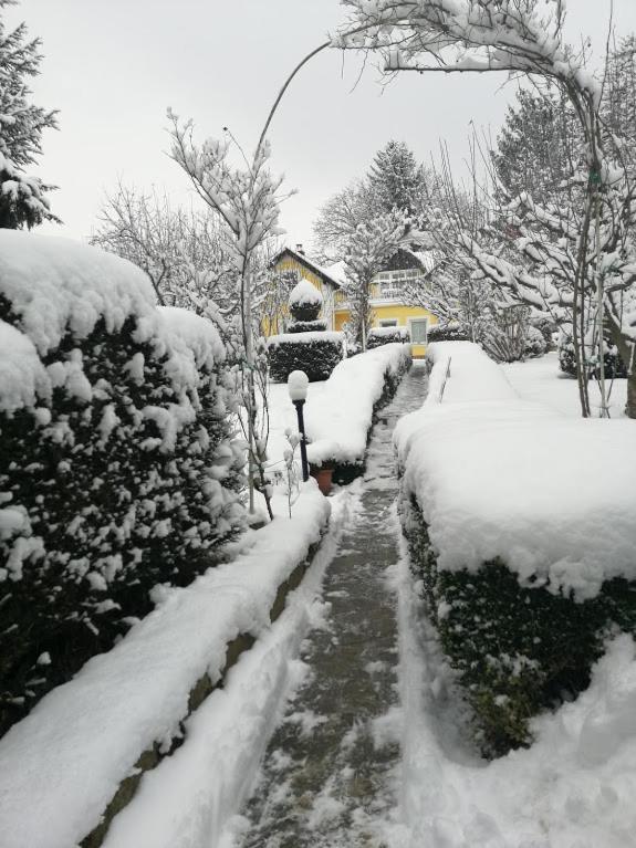 Kasper Vendégház Kőszeg Exterior foto